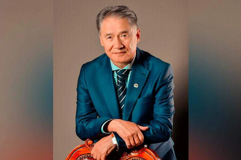 قوعام ادىلدىكتى كۇتىپ وتىر