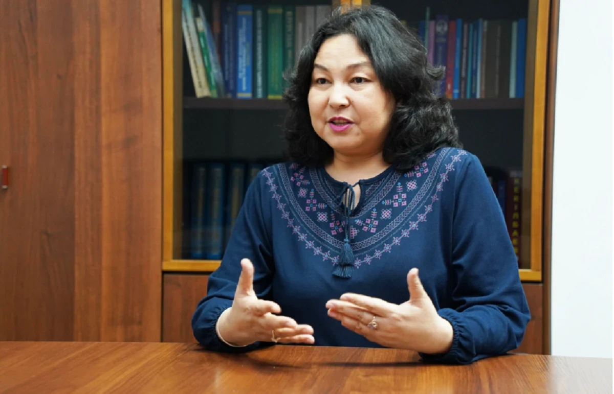 «جىلجىمايتىن م ۇلىك», «ءسىبىر جاراسى», «قار بارىسى» سەكىلدى سوزدەر قاتە اۋدارمالار – انار فازىلجان