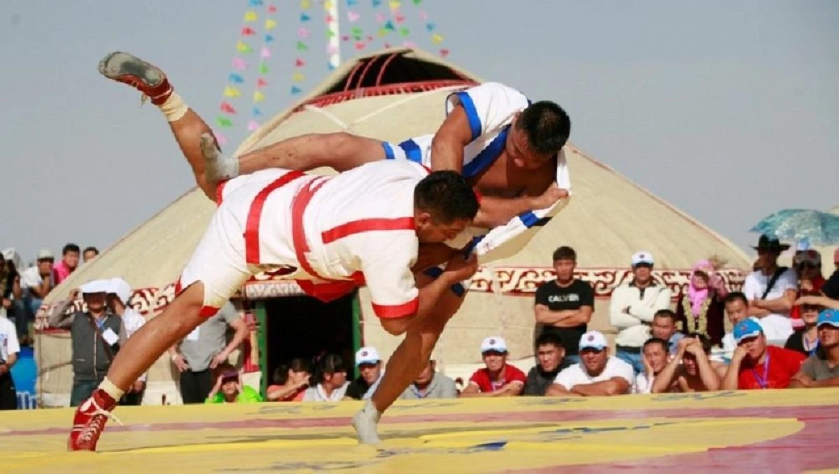 قازاق كۇرەسىنىڭ دۇنيەجۇزىلىك تۇساۋكەسەرى