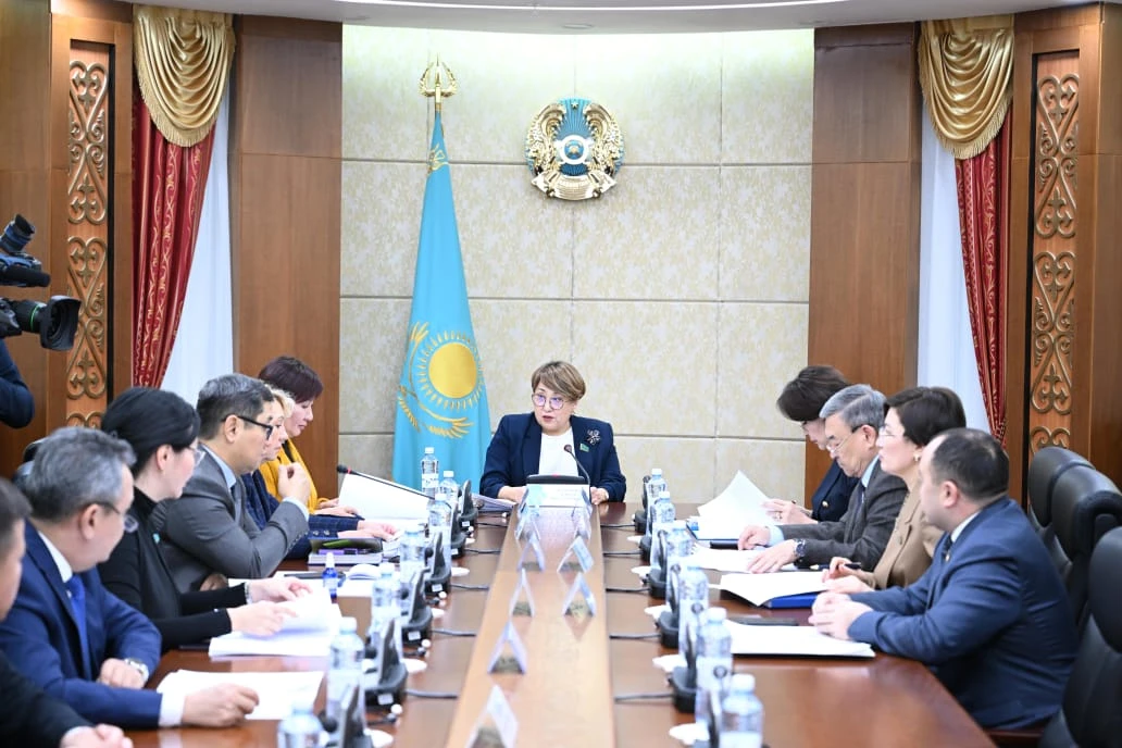 سەناتتا كەڭەس توراعاسى سايلاندى