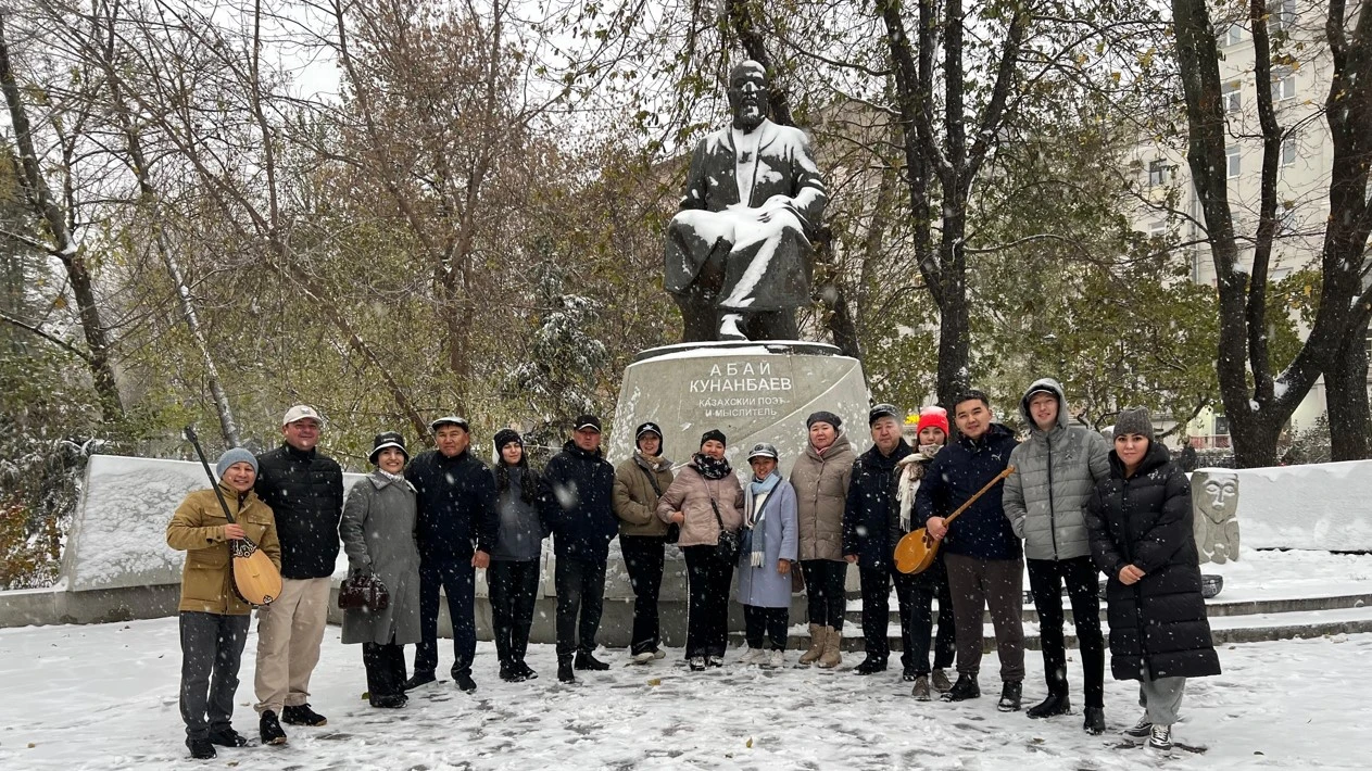 ماسكەۋدى دۋمانعا بولەگەن «ءال-اكي»