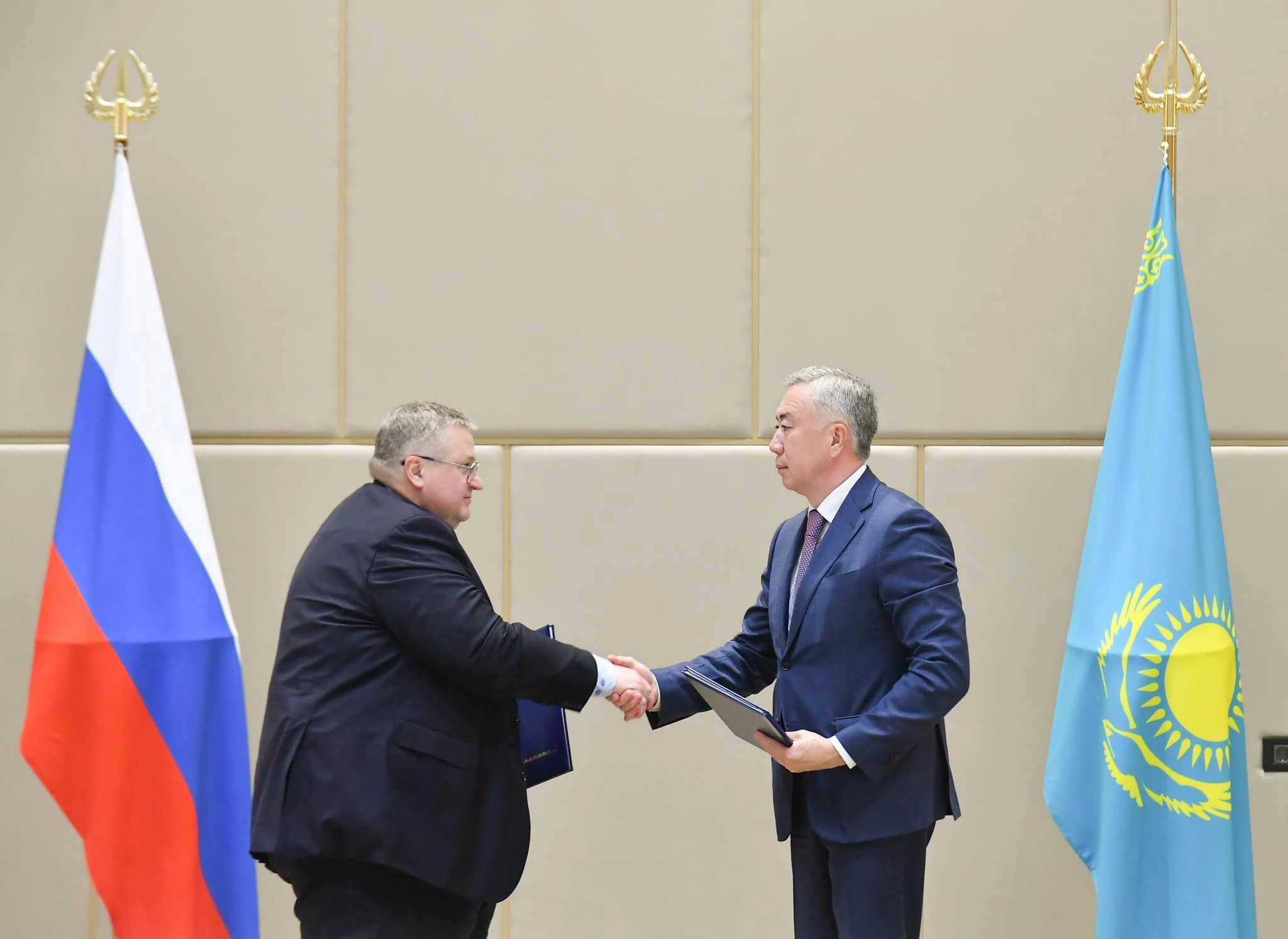 ترانزيتتىك تاسىمال ارتادى