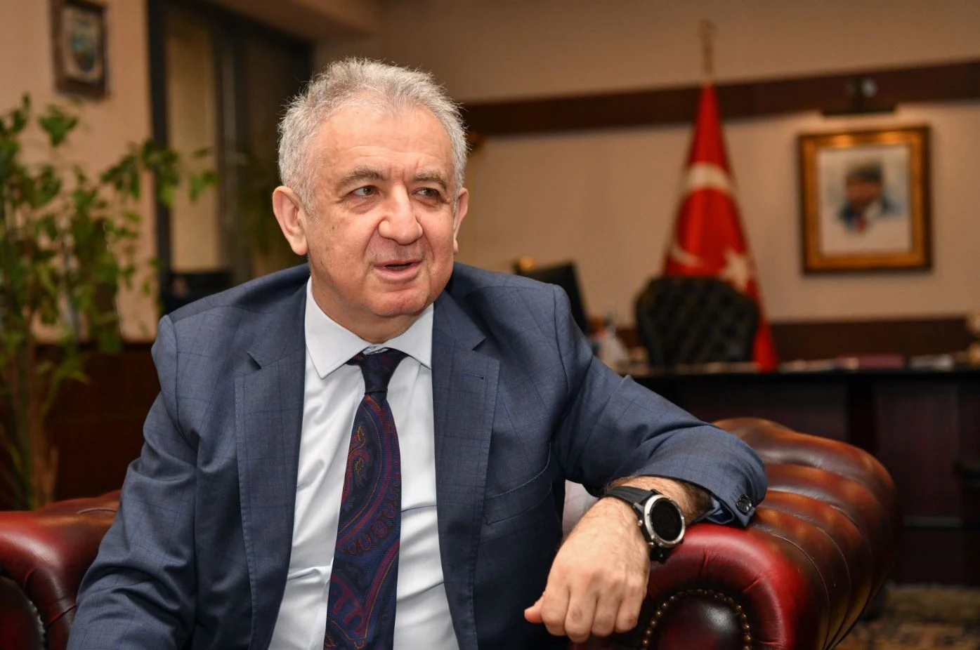 مۋستافا كاپۋدجۋ: ءبىزدى بىرىكتىرەتىن – ورتاق مۇددە