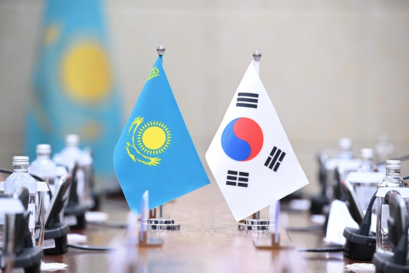 قارىم-قاتىناستى نىعايتۋعا دايىن