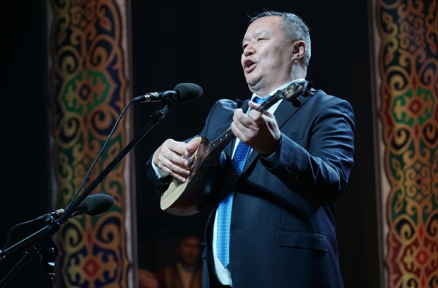 كەرەكۋدى ءان كەرنەدى