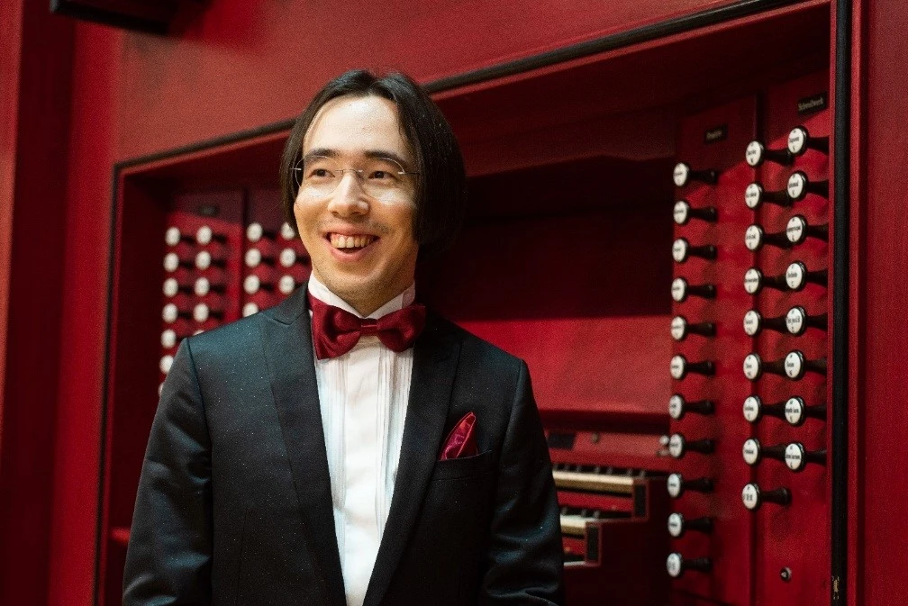 سيمفونيا الەمىنىڭ عارىشكەرى