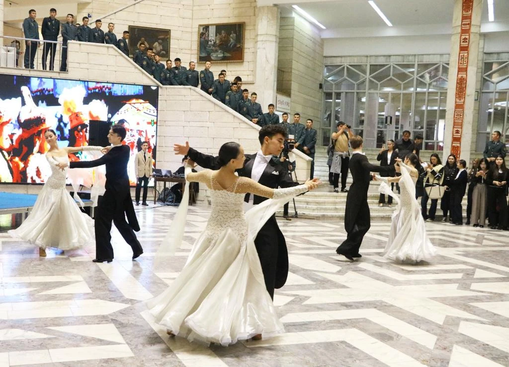 مۋزەيدەگى ەرەكشە كەش