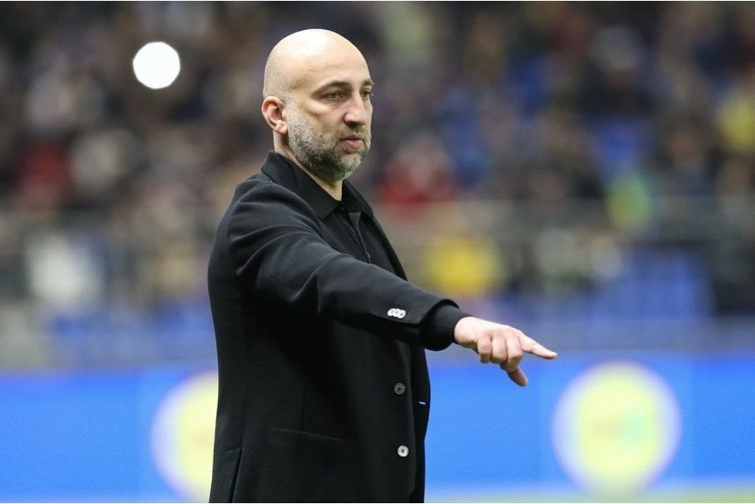 سەنىمگە سەلكەۋ تۇسكەن جوق. ماگومەد اديەۆ ءۇمىتتى اقتادى ما؟