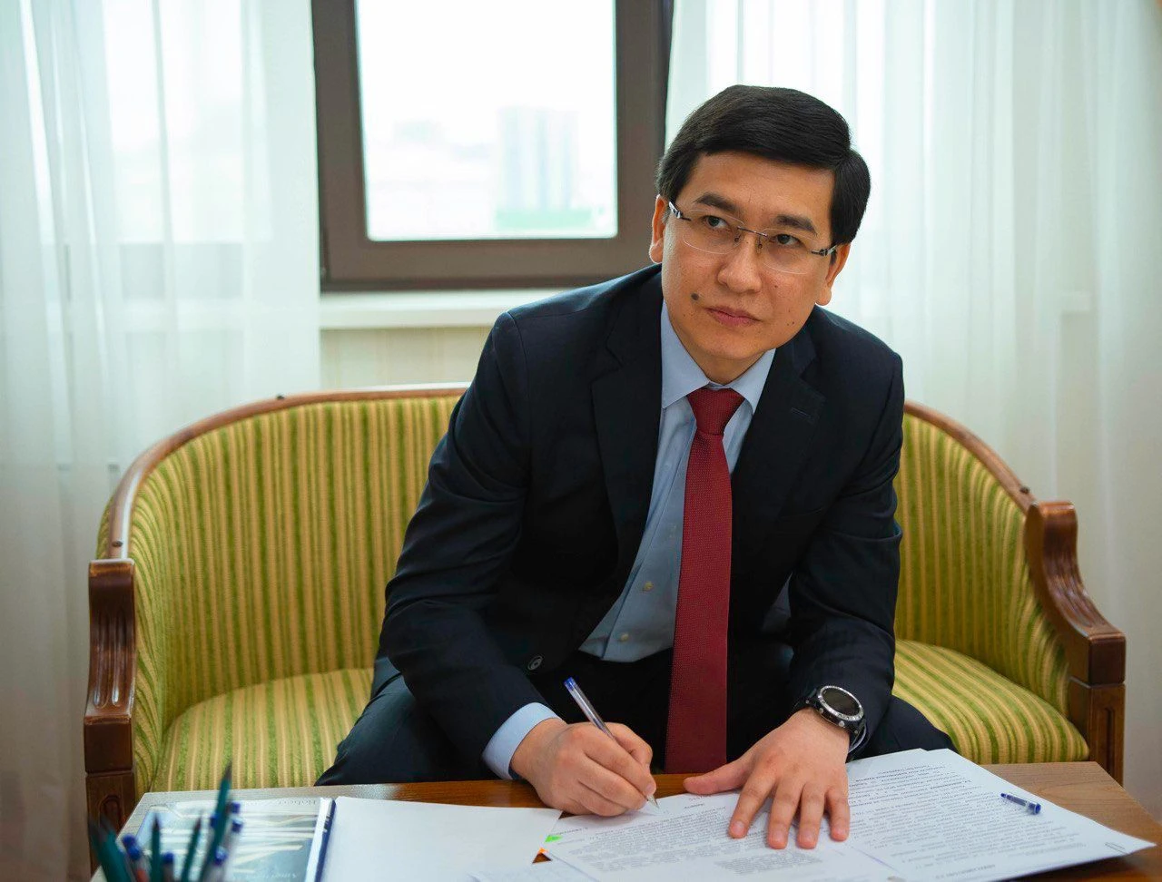 ادامي كاپيتال – ادىلەتتى قازاقستاننىڭ ۇستىنى