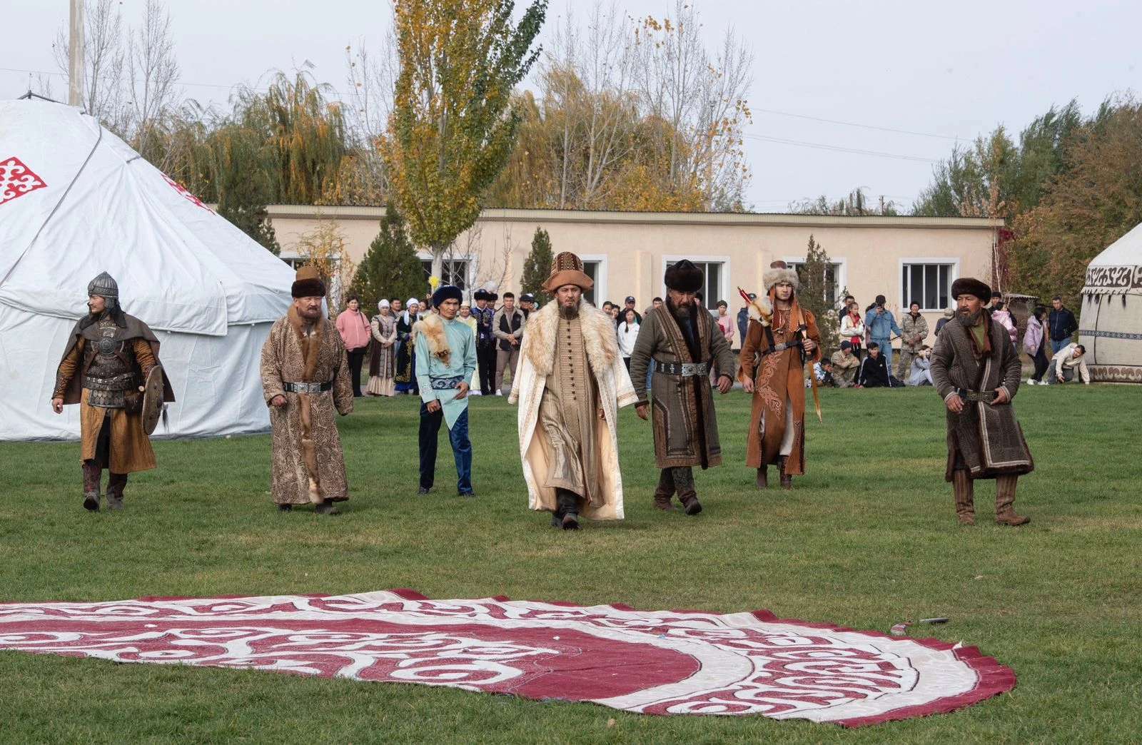 تاريحتى دارىپتەگەن قويىلىم