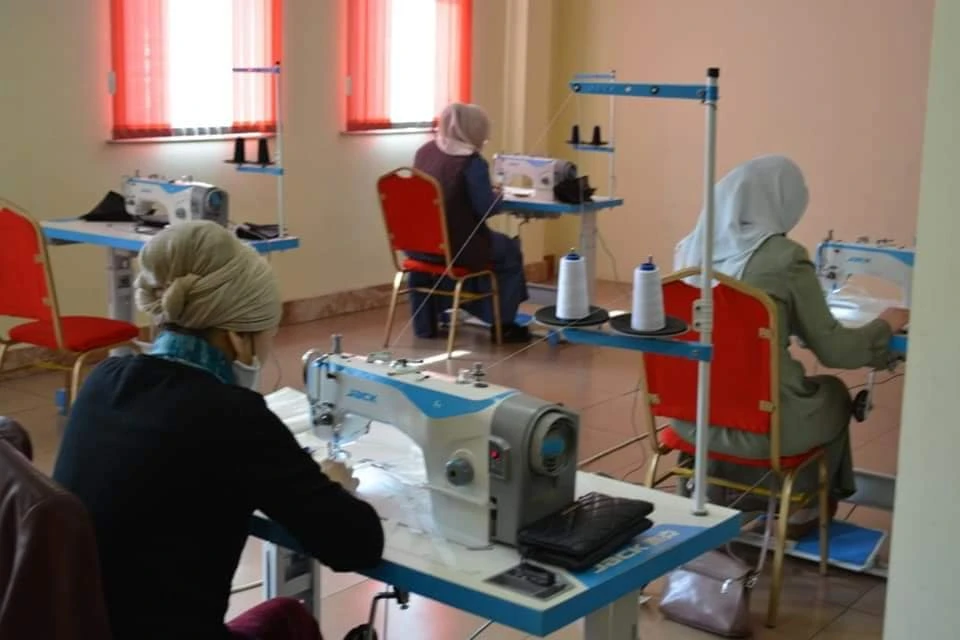 جەتىسۋ كاسىپكەرلەرىنىڭ بازىناسى