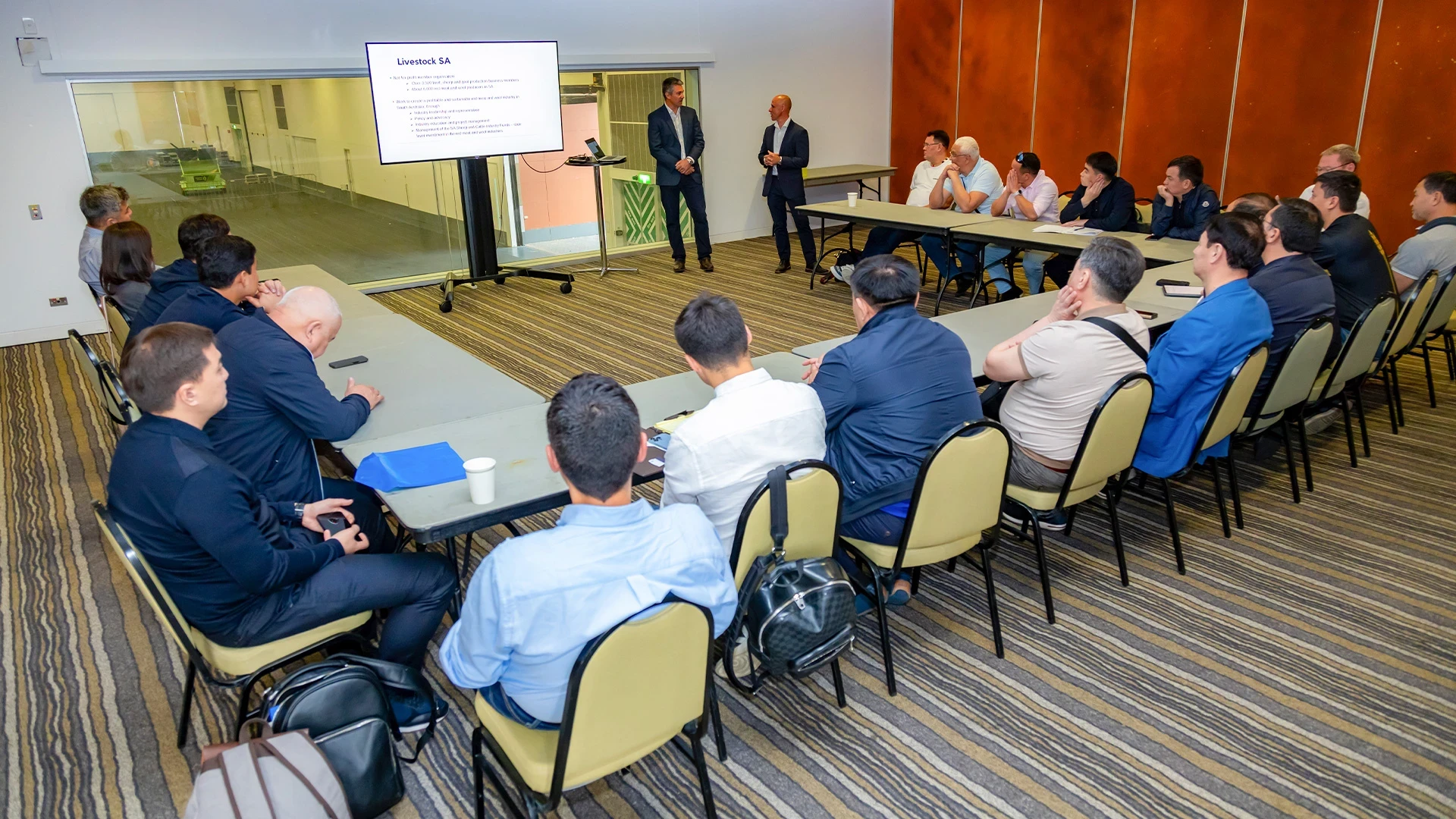 مال شارۋاشىلىعىنداعى اۋستراليا تاجىريبەسى