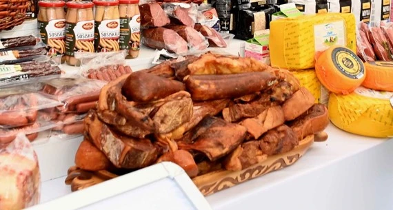 ەسەلەنگەن ەت ءوندىرىسى