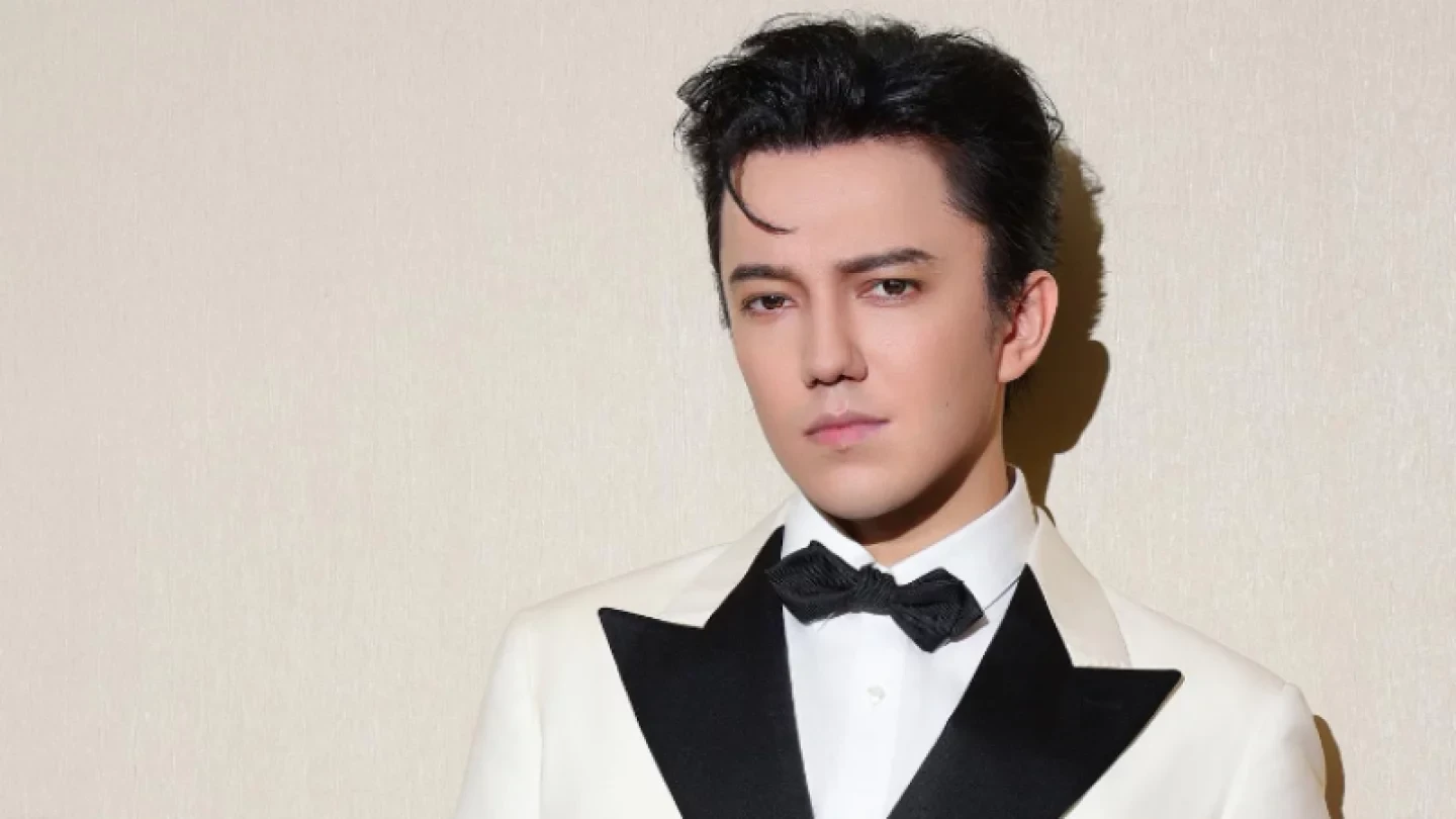 ديماش ايگىلى تەلەشوۋدا قازىلىق ەتەدى