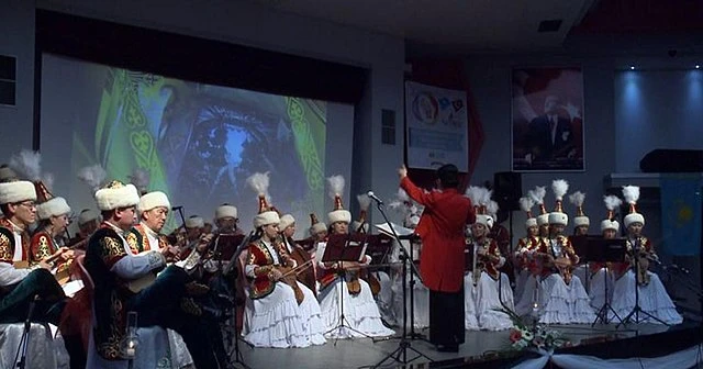 بۋداپەشتتەگى كۇي تارتىسى