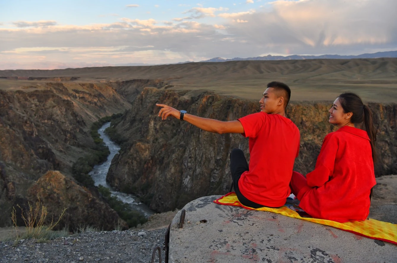 قىتايداعى قازاقستان ءتۋريزمى جىلى: سالانىڭ دامۋىنا سونى سەرپىن بەرەدى