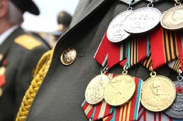 ارداگەرلەردى الالاماسا ەكەن...