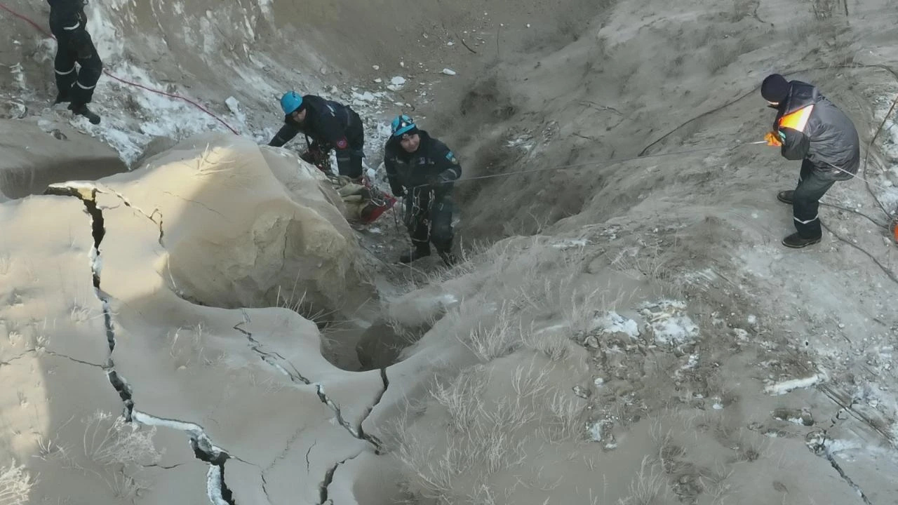 التىن كەنىشىندەگى اپات: اۆتوبۋس ءالى تابىلعان جوق