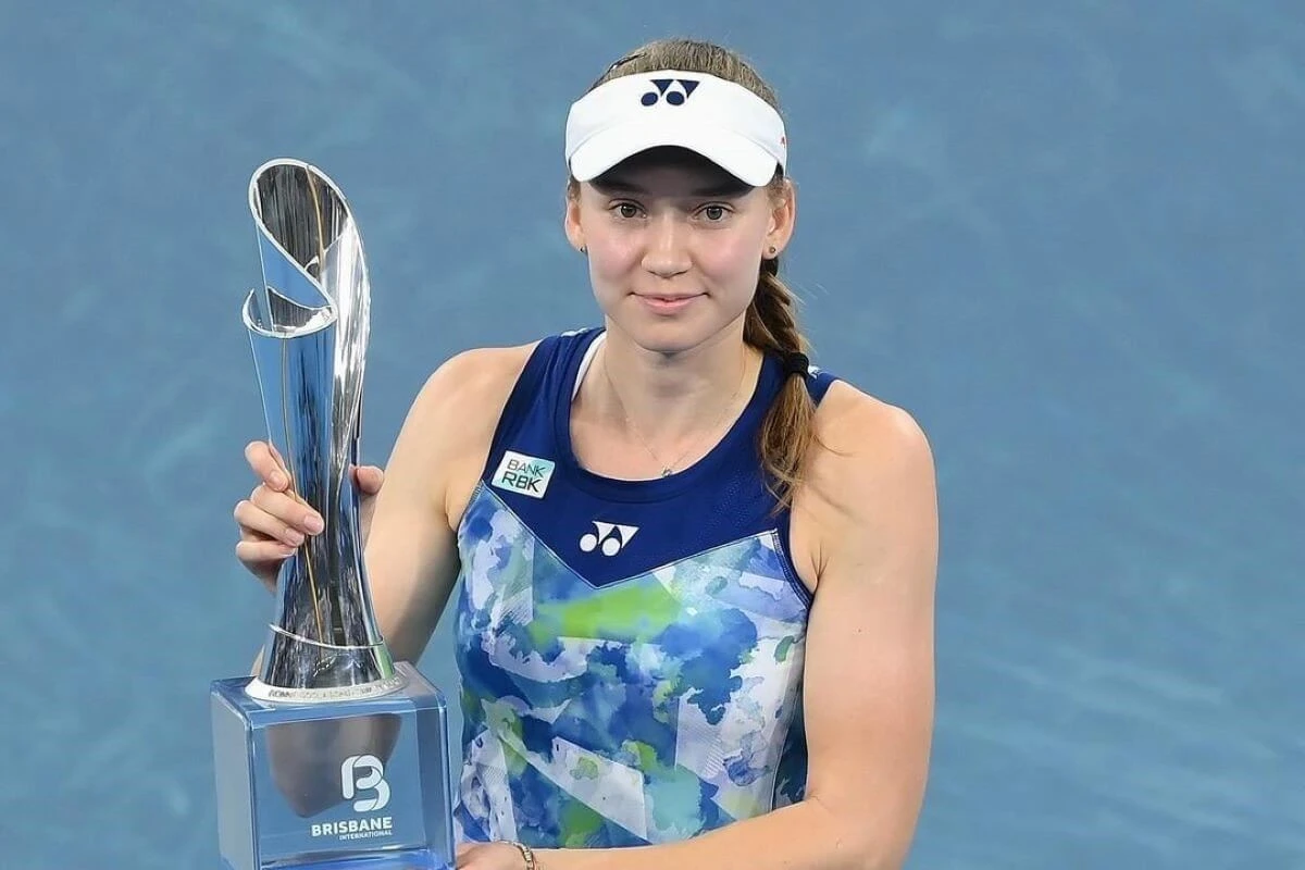 بريسبەن بيىگىندەگى ەلەنا