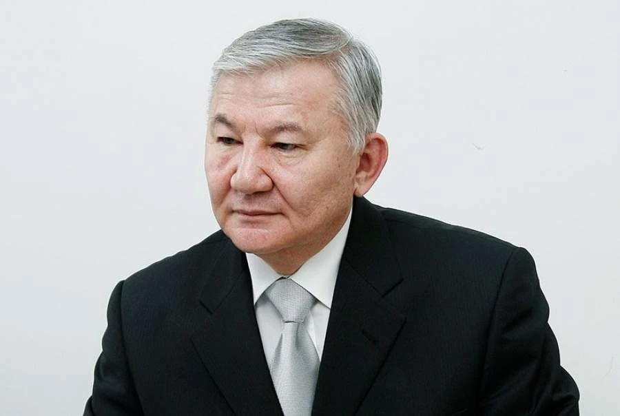 بارلىق سالادا قىراعىلىق قاجەت