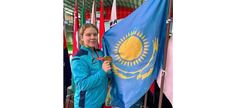 نىسانا كوزدەۋدەن ازيا چەمپيوناتى: قورجىن قوس التىن, قوس قولا مەدالمەن تولىقتى