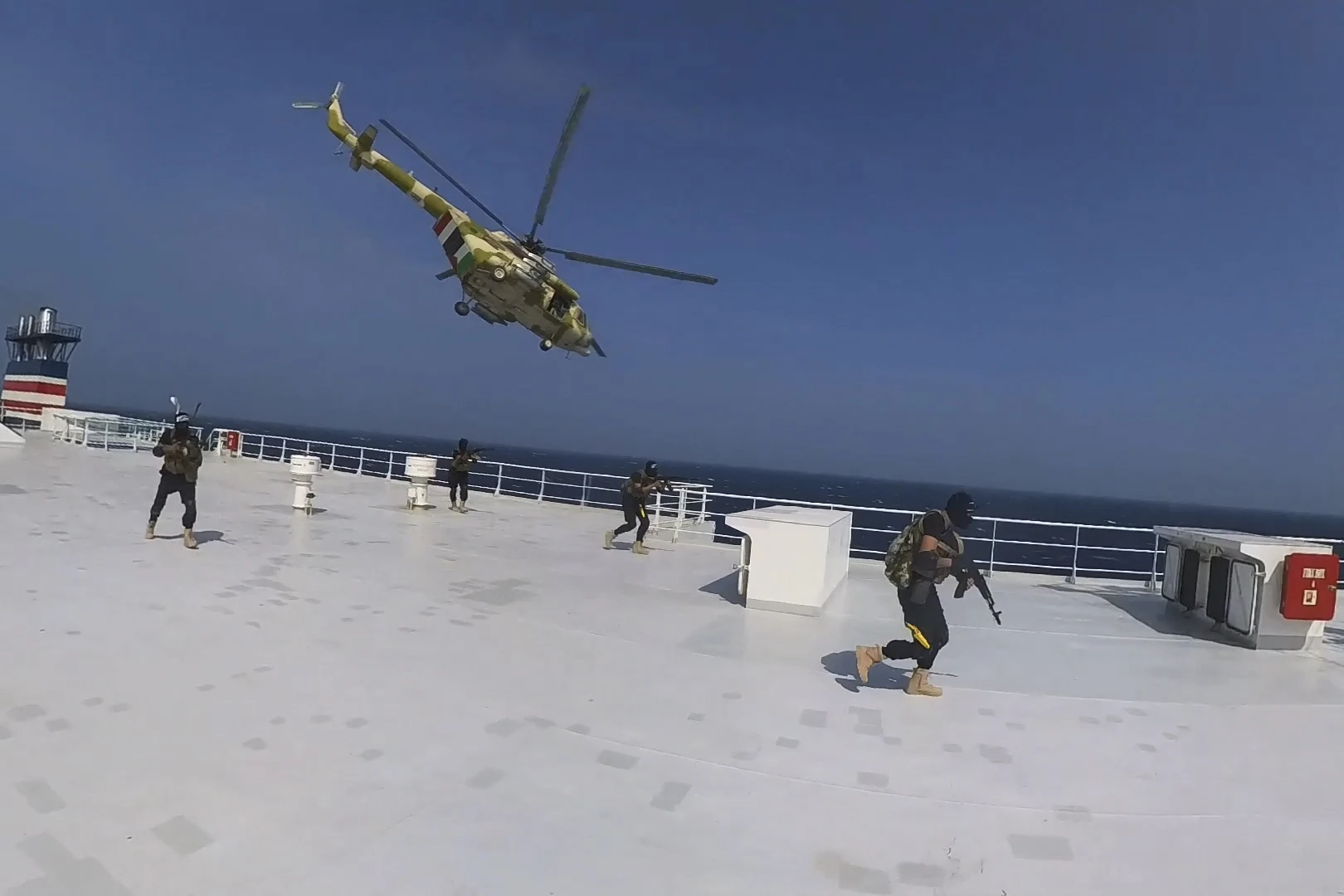 قىزىل تەڭىزدەگى تەكەتىرەس