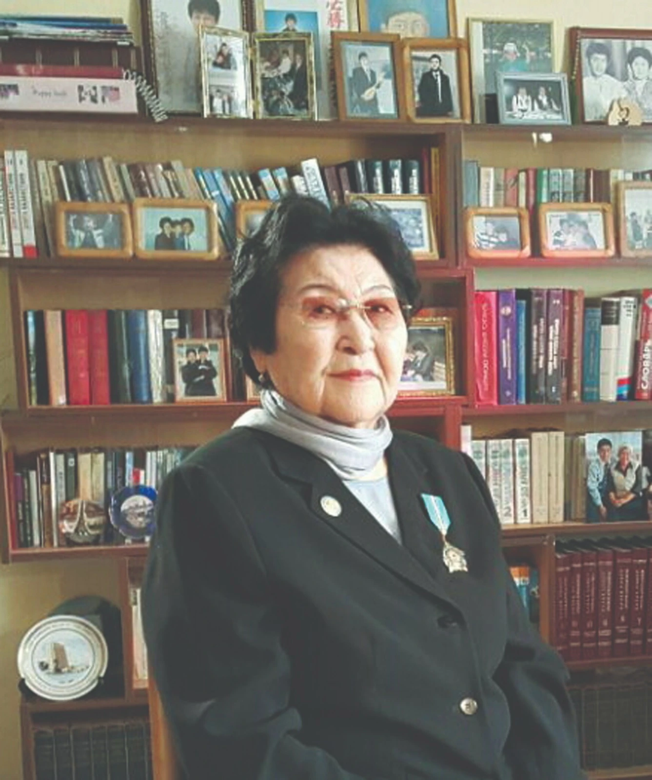 ديپلوماتتاردى دايارلاۋعا ۇلەس قوستىق