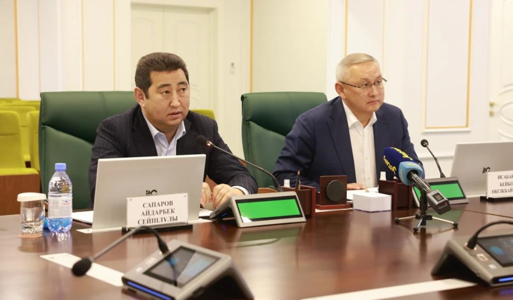 جۇگەرىنى ازايتىپ, قىزىلشانى كوبەيتەدى