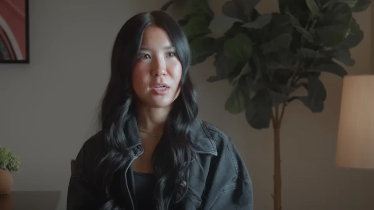 "كىم ەكەنىمدى تۇسىنبەي ءوستىم". شەتەلدىكتەر اسىراپ العان قازاق قىزى مۇڭىن شاقتى