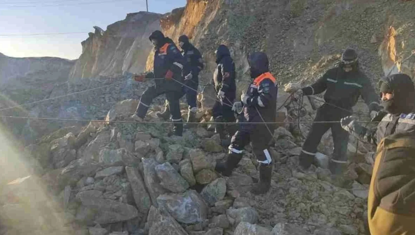 «شانحاي» ماسەلەسى ماجىلىستە كوتەرىلدى