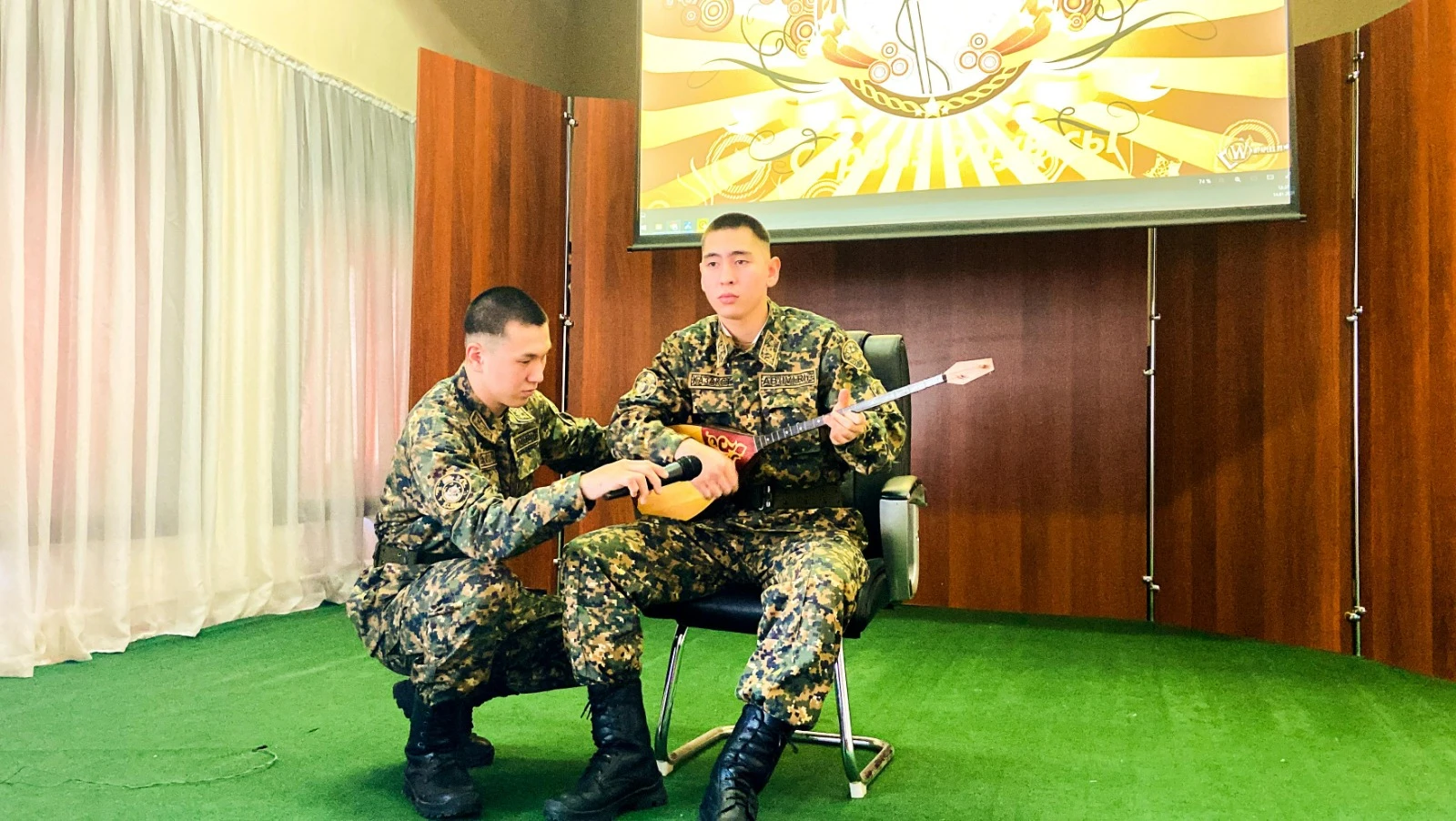 ونەرلى ساربازدار كەشى