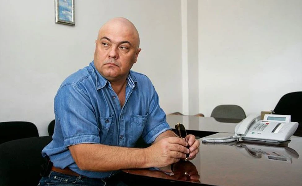 «مىنا دۇنيەدەن تىنىشتىق, تۇسىنىستىك تاپپاپ ەدىڭ».  بەلگىلى  جۋرناليست  دۇنيەدەن ءوتتى