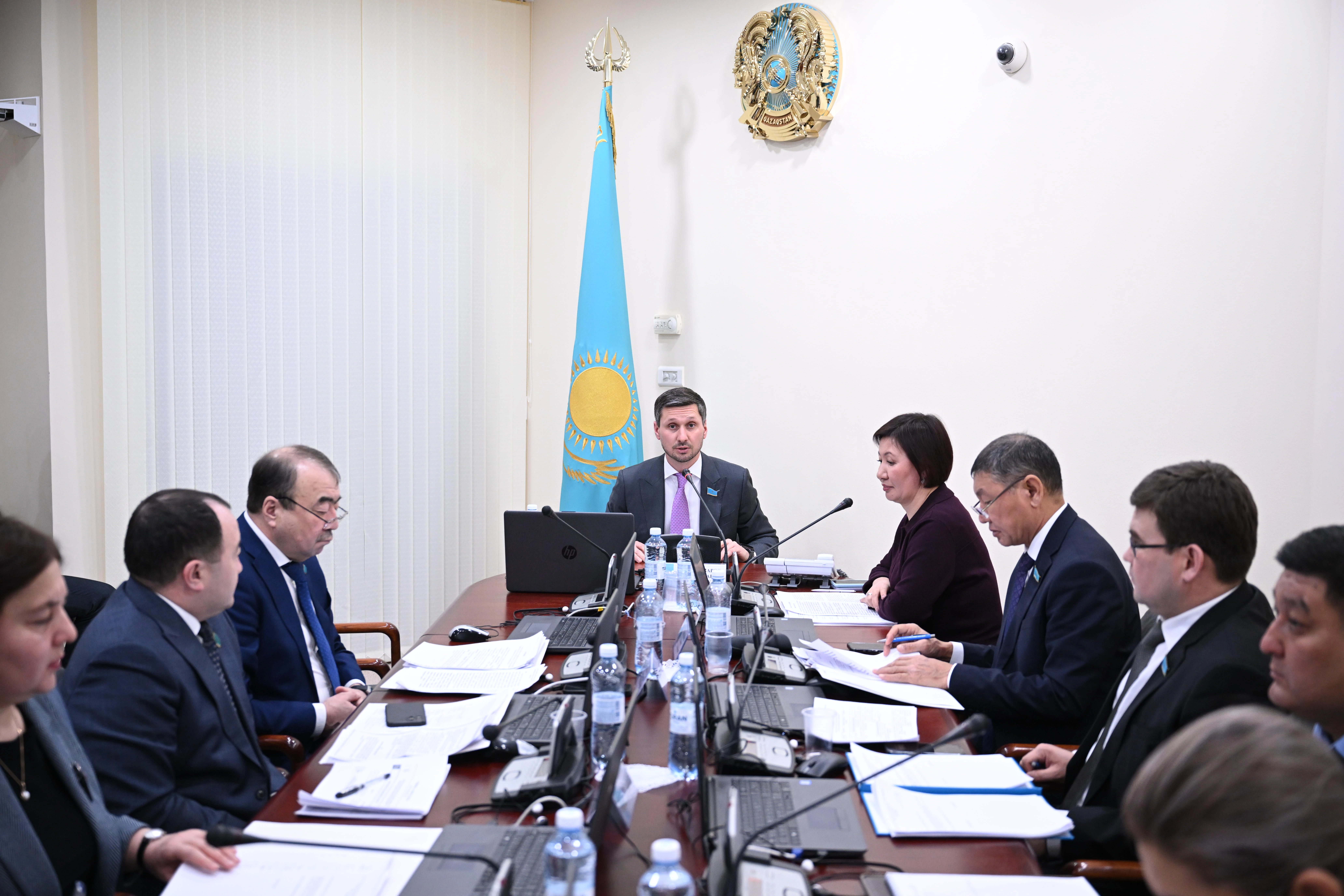 سەناتتا زاڭسىز كوشى-قون تۋرالى زاڭ قارالدى