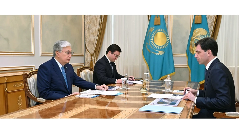 پرەزيدەنت «Qarmet» كاسىپورنىنىڭ ستراتەگيالىق ماقساتتارىمەن تانىستى