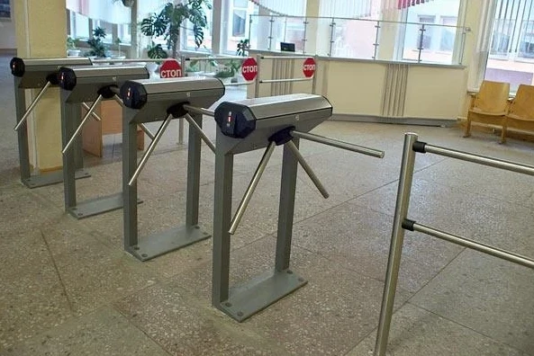 «ارانداتۋشىلىققا بەرىلمەۋدى سۇرايمىز». اقتوبە مەكتەپتەرى قاتاڭ باقىلاۋعا الىندى