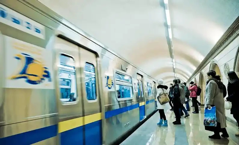 الماتىدا تاڭەرتەڭ مەترو نەگە جۇمىس ىستەمەي قالدى؟