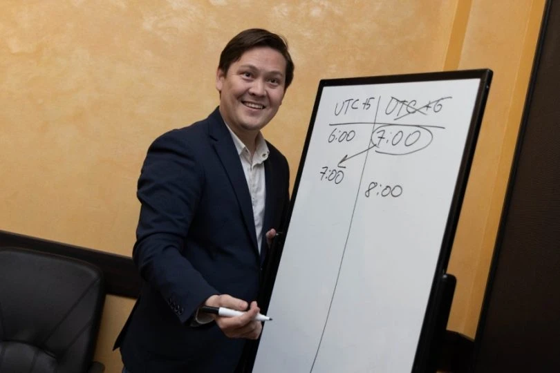 ساعات بەلدەۋىن اۋىستىرۋدىڭ ءمانى