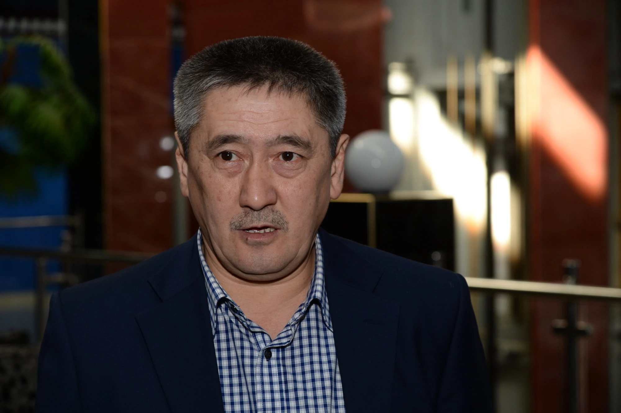 «جارالى سەزىمدى» ءتۇسىرۋ ءۇشىن تاسماعامبەتوۆتىڭ ءۇيىن جالعا الدىق - ەركىن راقىشەۆ