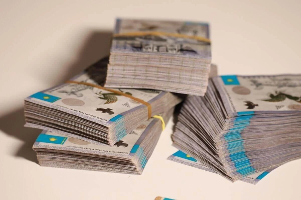 اكتيۆتەردى قايتارۋ: ءتىزىلىم تولىعىپ جاتىر