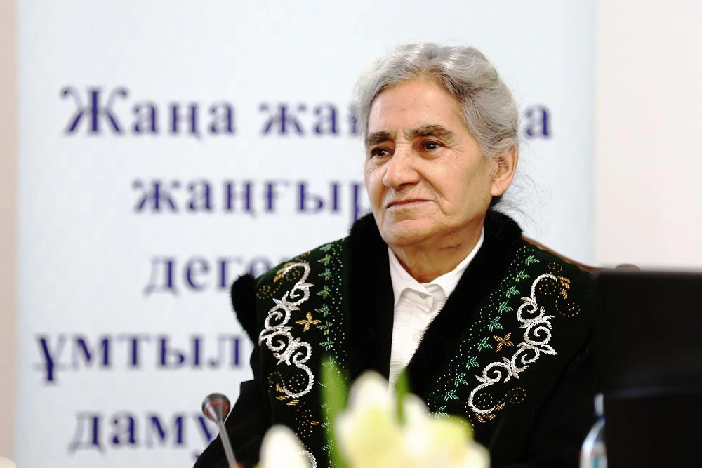 كاسىبي ماماندارعا قۇلاق تۇرەيىك