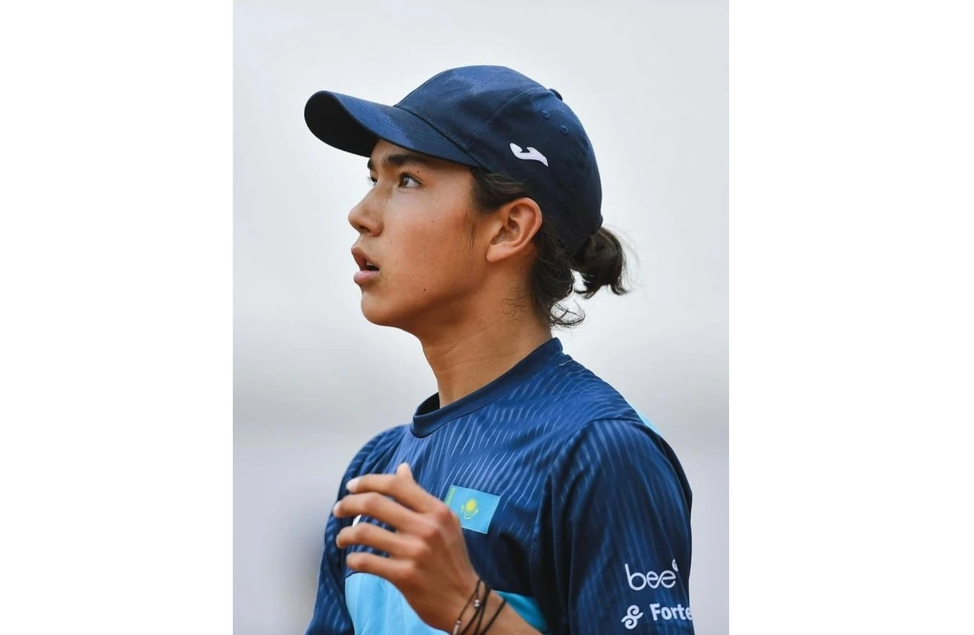 «ەلىمىزدەگى ەڭ ۇزدىك كورسەتكىش» 16 جاسار تەننيسشى 16 ورىندا