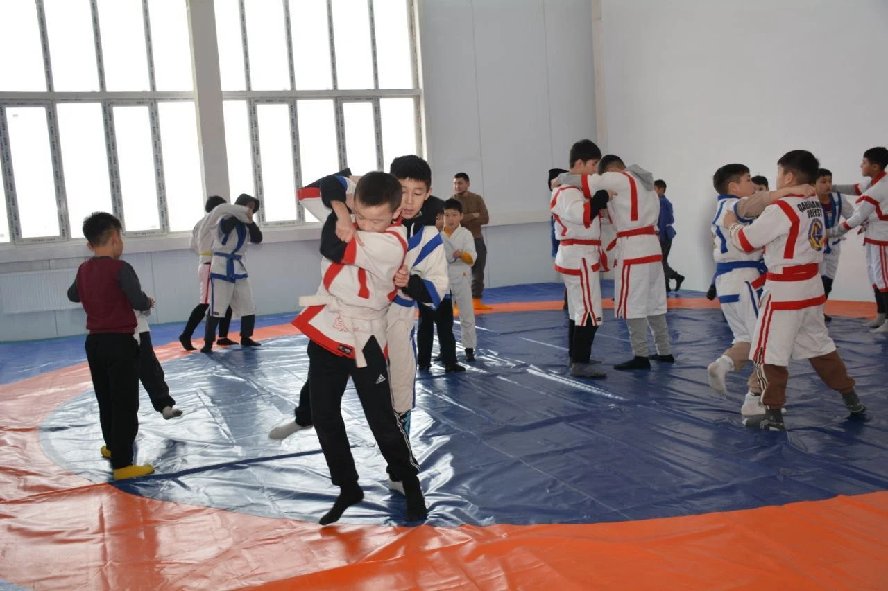 سپورت كەشەنى اشىلدى