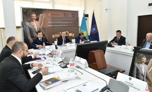 قوڭىر ماندوكيدىڭ تۋعانىنا 80 جىل: الماتىدا عىلىمي كونفەرەنتسيا ءوتتى