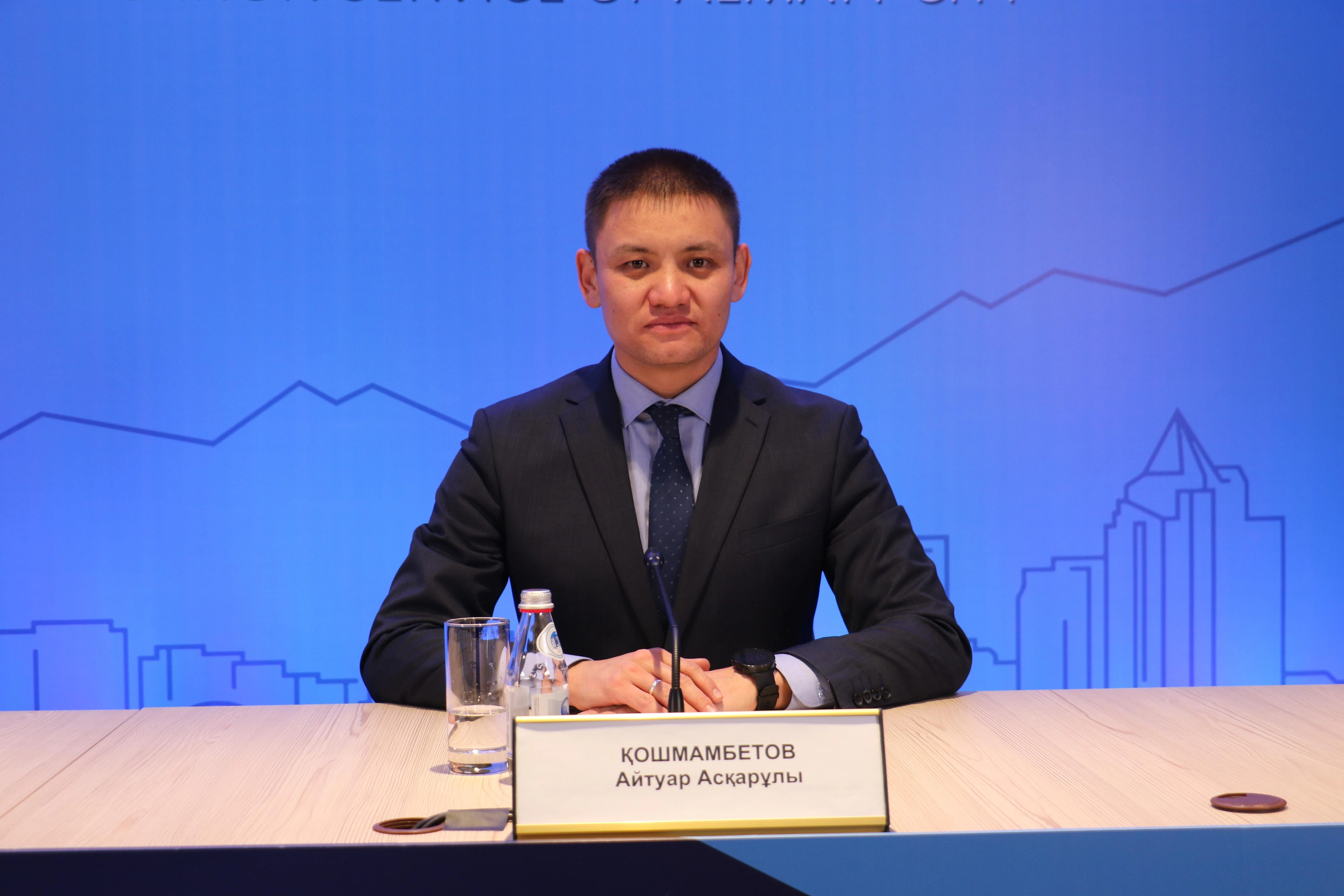 ايتۋار قوشمامبەتوۆ ءماجىلىس دەپۋتاتى اتاندى