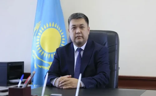 ساتباەۆ قالاسىنىڭ اكىمى پارا الدى دەگەن كۇدىكپەن ۇستالدى