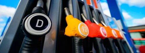 قازاقستاندا بەنزين مەن ديزەلدىڭ جاڭا شەكتى باعاسى ەنگىزىلەدى