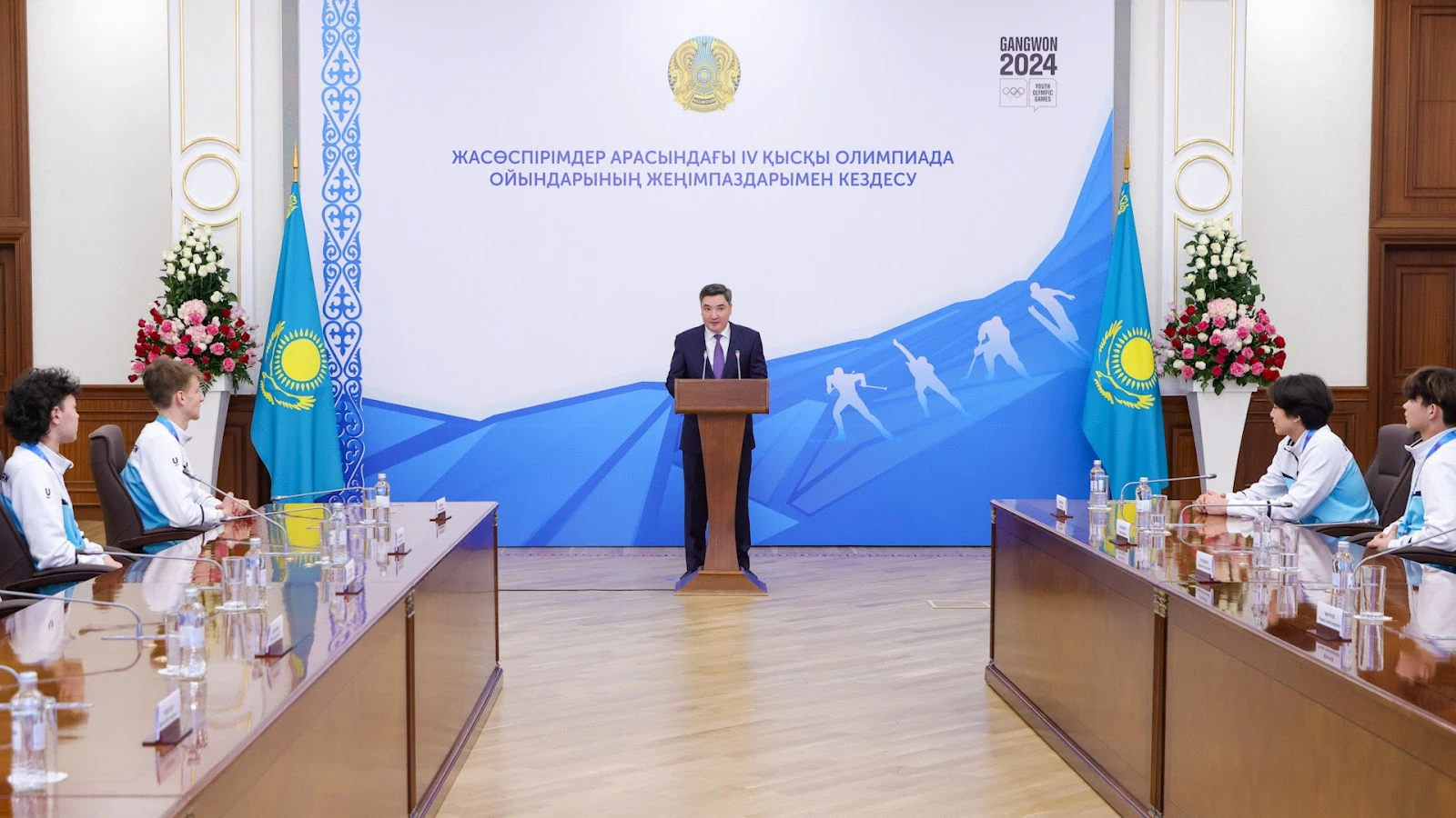 جاسوسپىرىمدەر اراسىنداعى وليمپيادا جەڭىمپازدارىنا پرەزيدەنتتىڭ العىس حاتى تابىستالدى