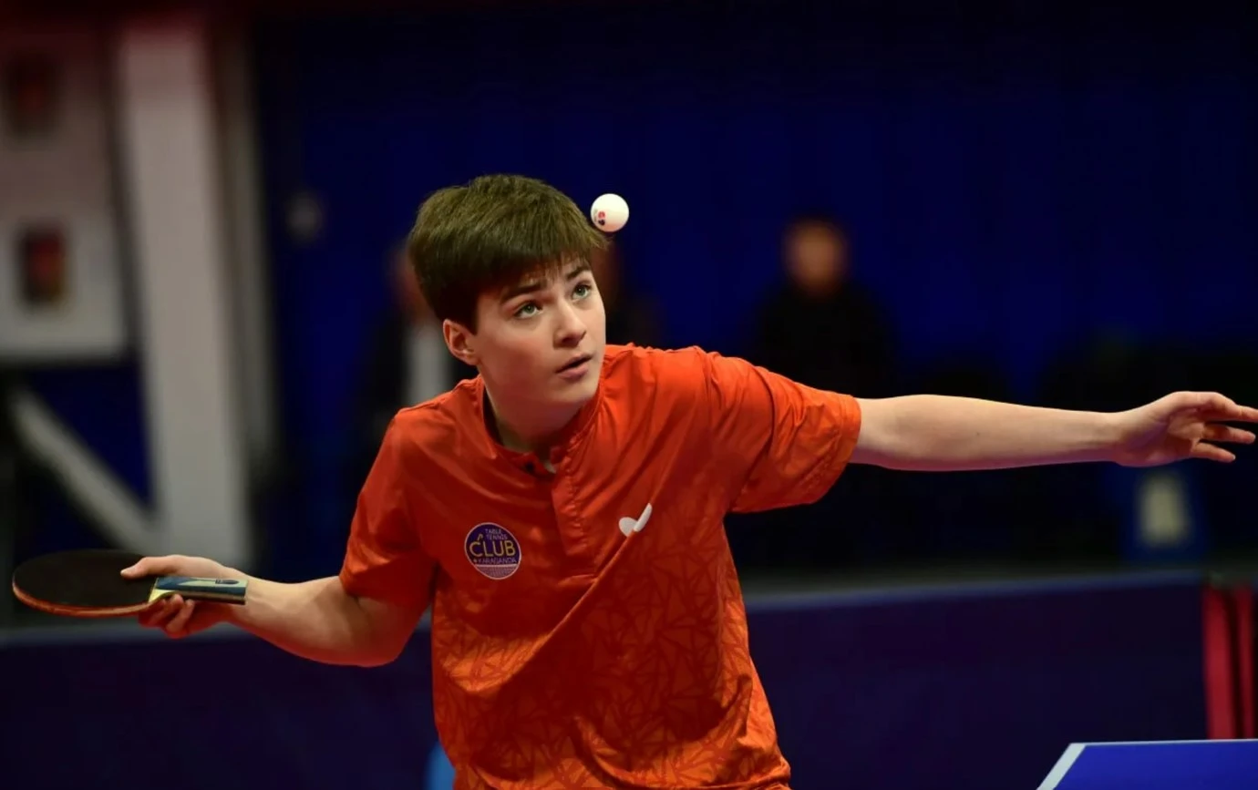 چەمپيوندار پۋساندا انىقتالادى