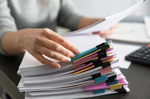 ماقتاارالدا ەسەپشى ەكونوميكالىق تەكسەرۋدەن كەيىن وزىنە قول جۇمسادى