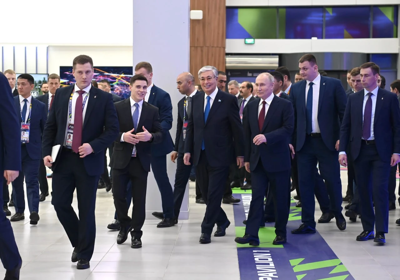 پرەزيدەنتكە «فيدجيتال-قوزعالىستىڭ» ەرەكشەلىكتەرى تانىستىرىلدى